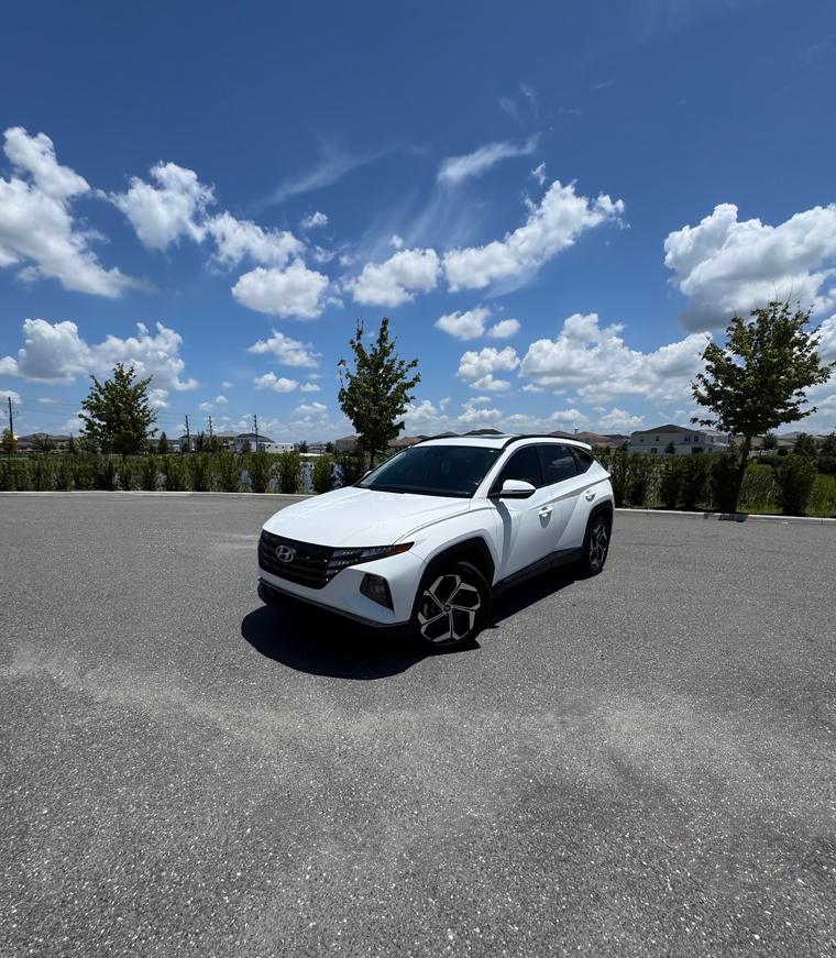 Hyundai Tucson 2023 Branco disponível para aluguel em Orlando na Smart Rental Car